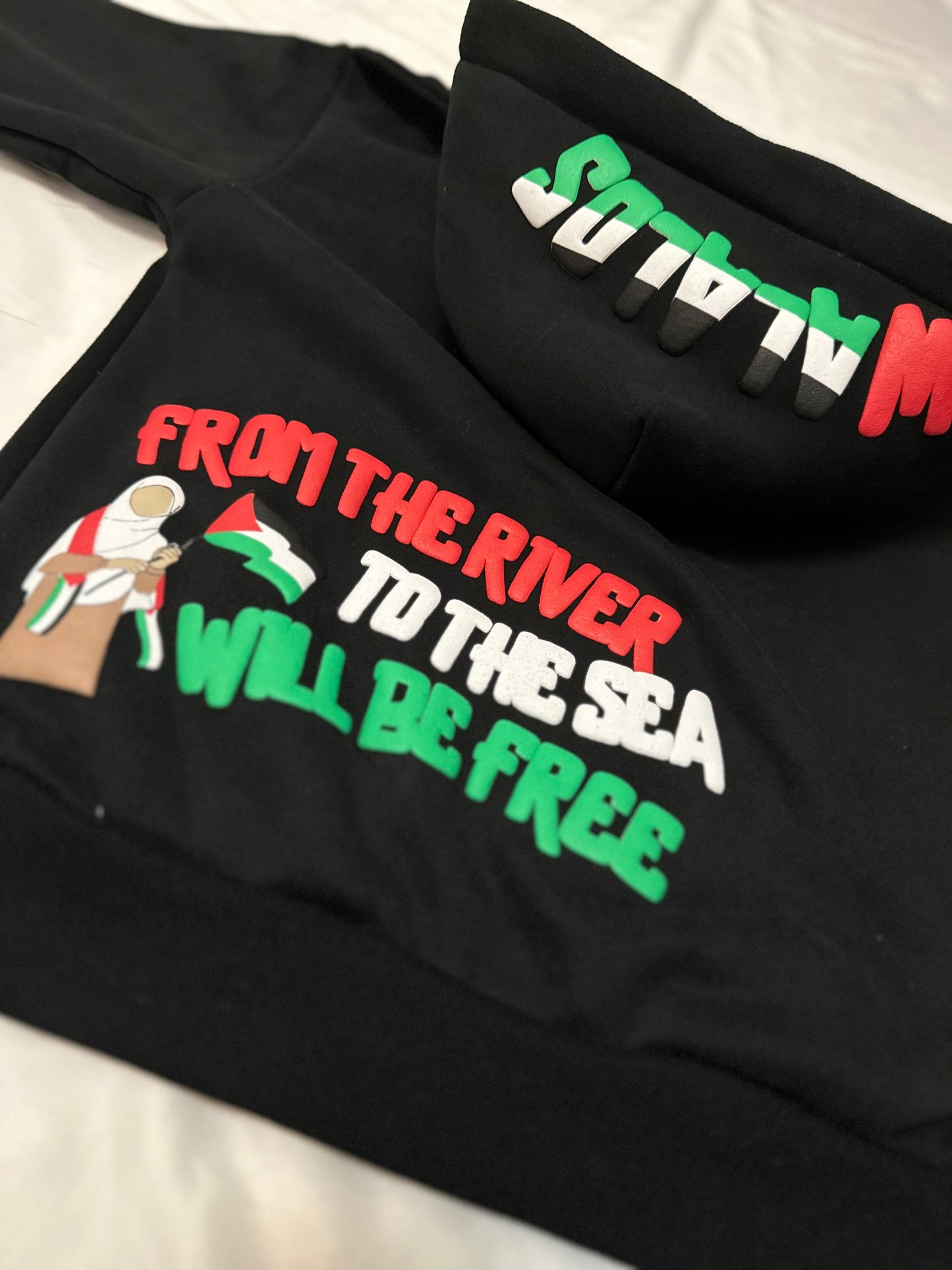 "FREE PALESTINE" Zip-Up