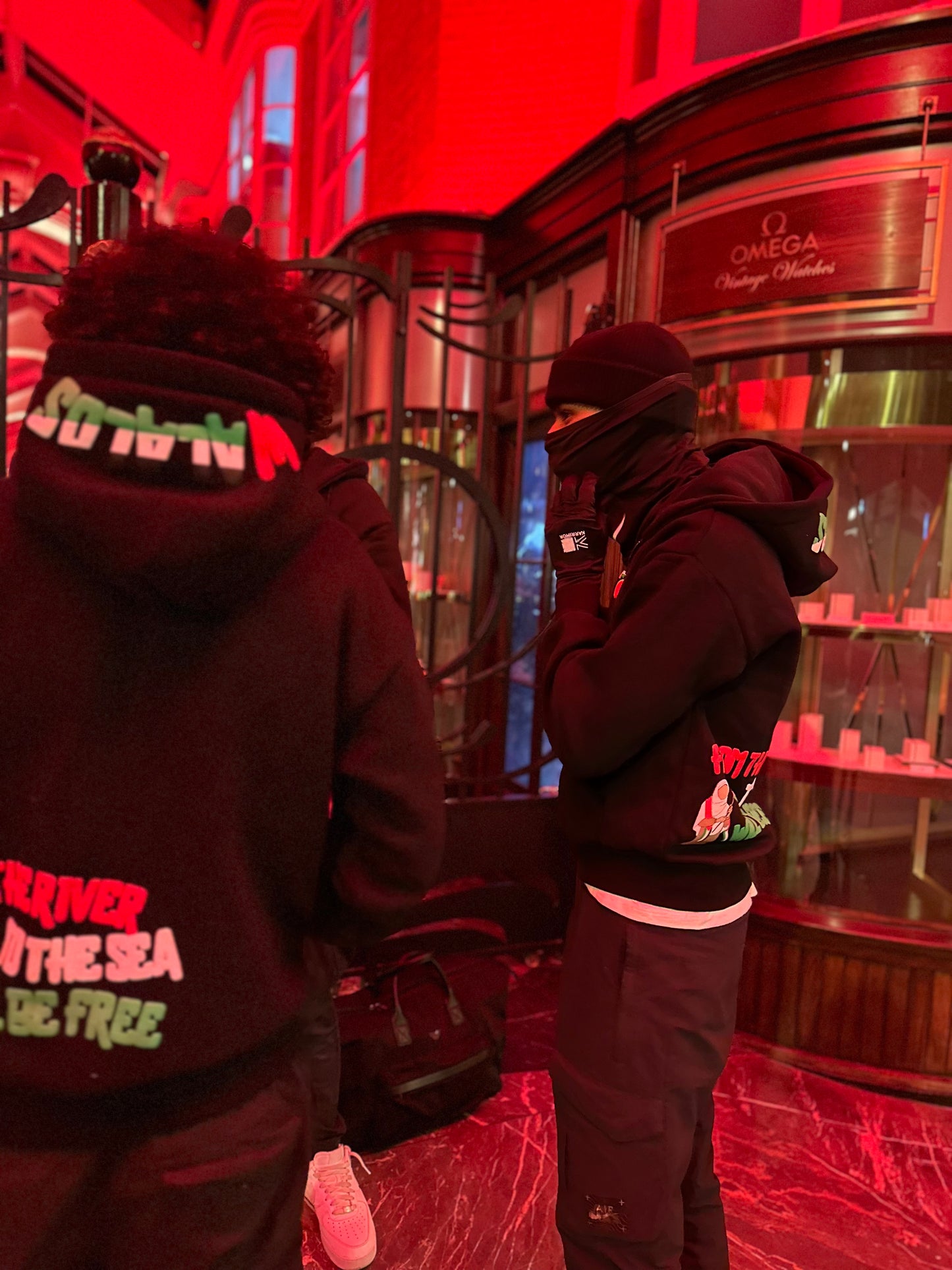 "FREE PALESTINE" Zip-Up