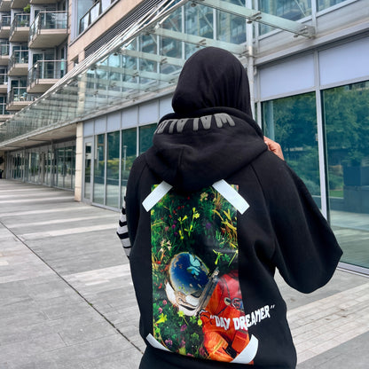 "Day Dreamer" Pullover